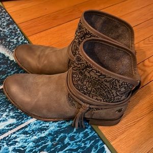 Roxy Women’s Boot Size 7